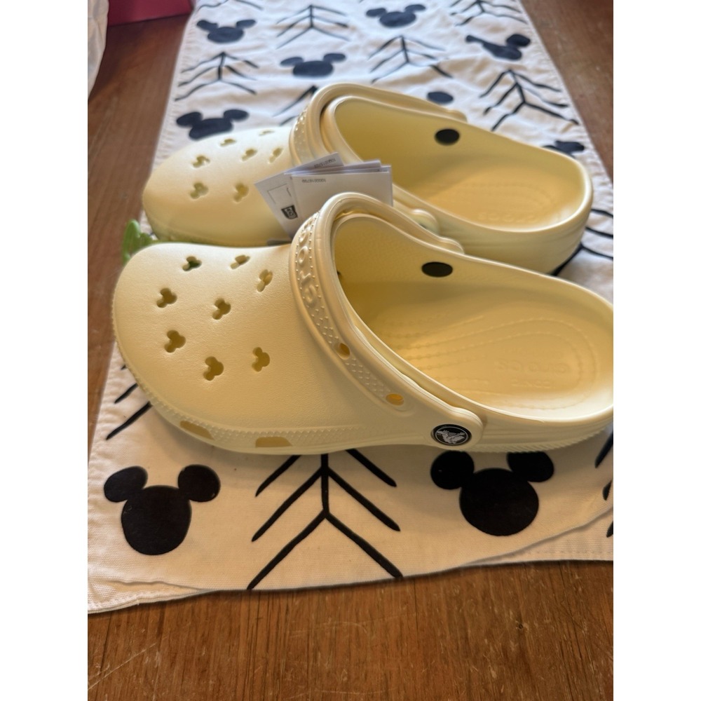 2026 Disney Parks Mickey Mouse Ears Yellow Adult Clogs Crocs Mens 7 Womens 9 NWT - Picture 5 of 6